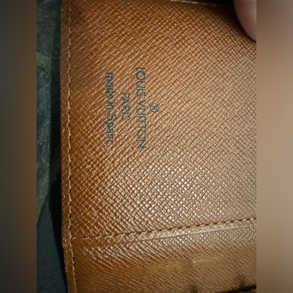 Authentic Louis Vuitton Agenda PM - Picture 8 of 9